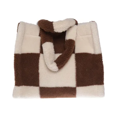 Handväska (Lola Shearling Bag) från Stand Studio Akryl, Polyester, Polyuretan, Viskos, Ull