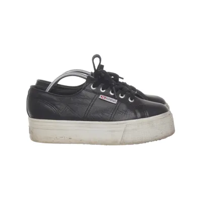 Sneakers (Svart) från Superga