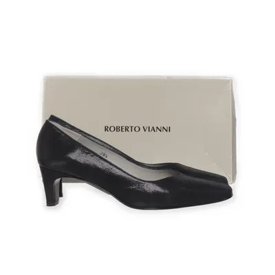 Pumps (Black) from Roberto Vianni