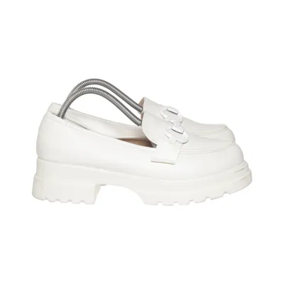 Loafers (White) from Givana