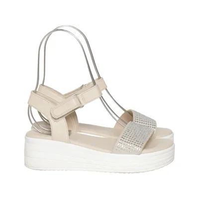 Sandals (Beige) from Zoey
