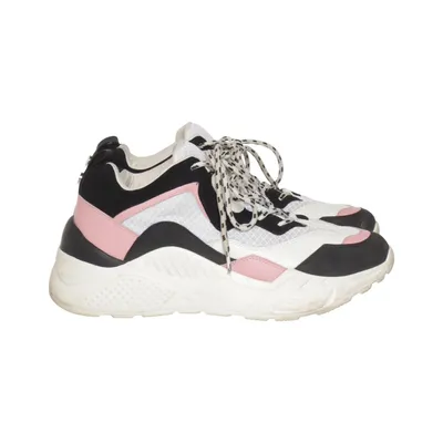 Sneakers (ANTONIA) från Steve Madden