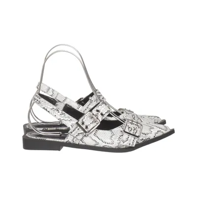 Sandals (Gray, White, Black) from C'M Paris