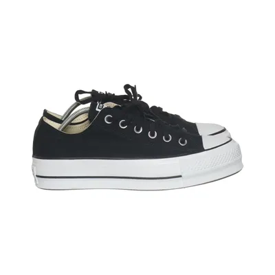 Canvas shoes (Chuck Taylor All Star) from Converse