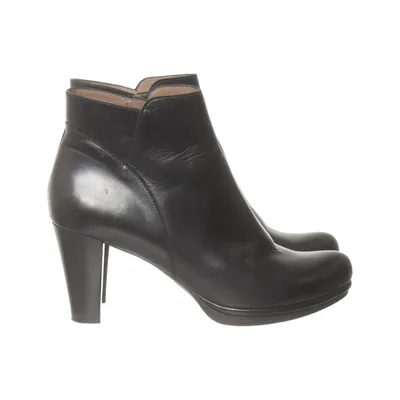 Bottes à talons (Noir) de Wonders