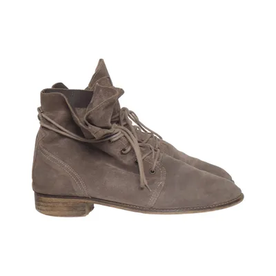 Laced boots (Brown) from Akira Leather