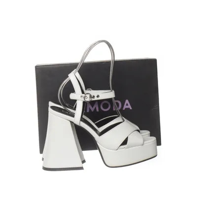 Sandaletter (Vit) från Lamoda