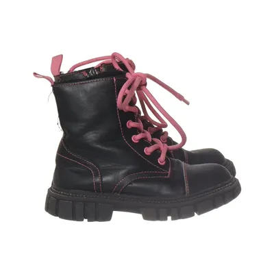 Laced boots (Zoey) from Zoey