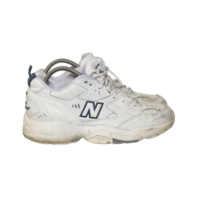 Trainingsschuhe (608) von New Balance