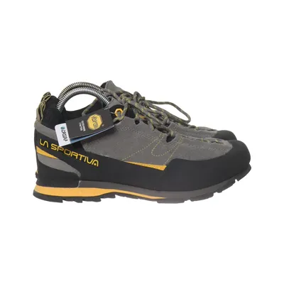 Hiking shoes (Boulder X) from La Sportiva Leather