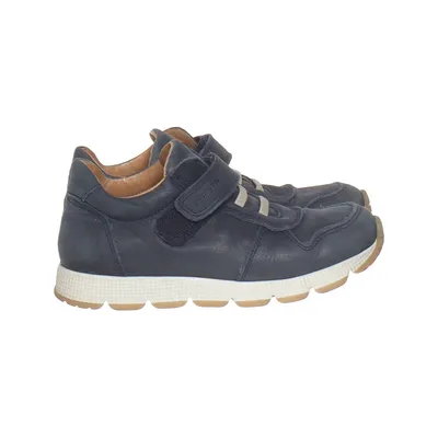 Sneakers (Blue) from Pom Pom Leather