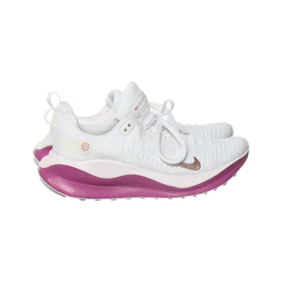 Running shoes (ReactX Infinity Run 4) from Nike
