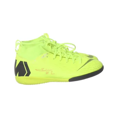 Football shoes (Yellow, Black) from Nike