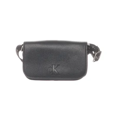 Axelremsväska (Svart) från Calvin Klein