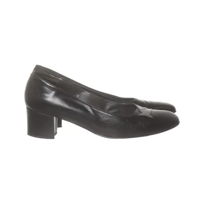 Pumps (Black) from Gennia