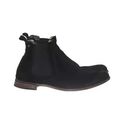 Chelsea boots (Black) from Sneaky Steve
