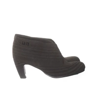 Bottes à talons (Gris) de United Nude