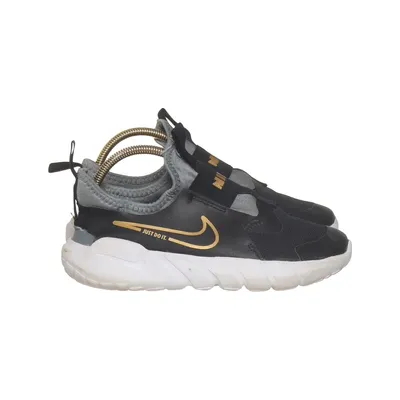 Träningsskor (Svart, Guldfärgad, Vit) från Nike
