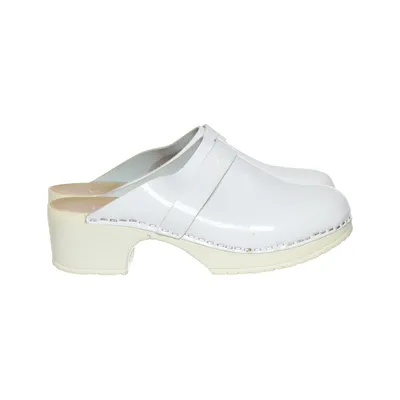 Sabots (Blanc) de Beez Cuir