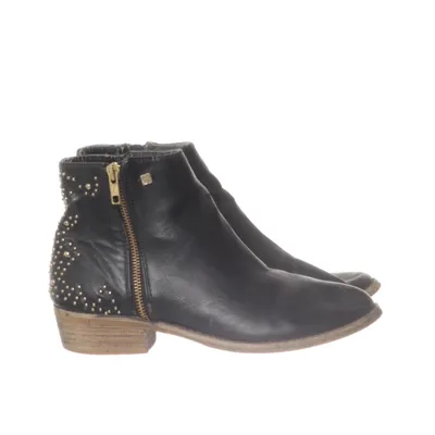 Boots (Svart) från Soda