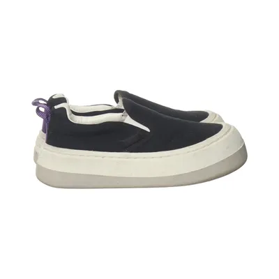 Slipper (Schwarz) von Eytys