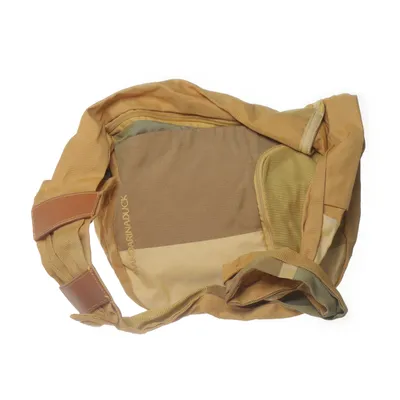 Axelremsväska (Brun) från Mandarina Duck