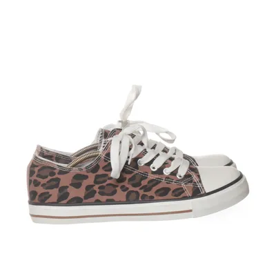 Canvas shoes (Brown, Black) from Ambellis