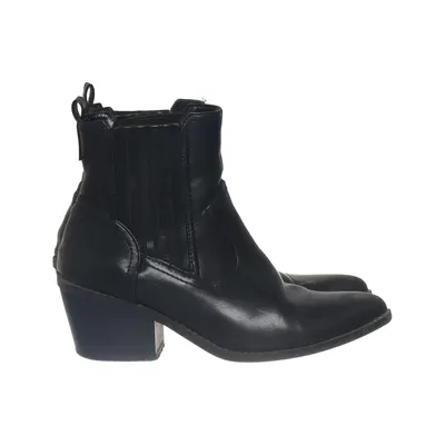 Chelsea boots (Black) from Claudia Ghizzani