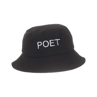 Bob (Noir) de Young Poets Society
