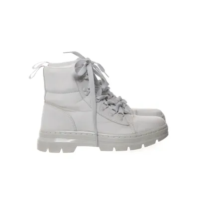 Kängor (Grå) från Dr. Martens