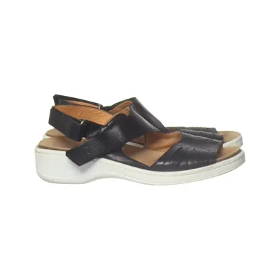 Sandales (Noir) de Cinnamon