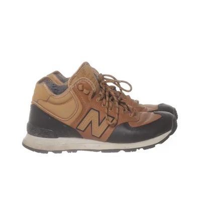 Vandringskängor (MH574XB1) från New Balance