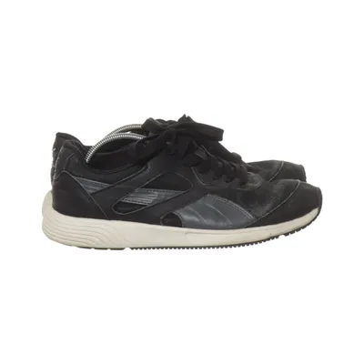 Trainers (Black) from Puma