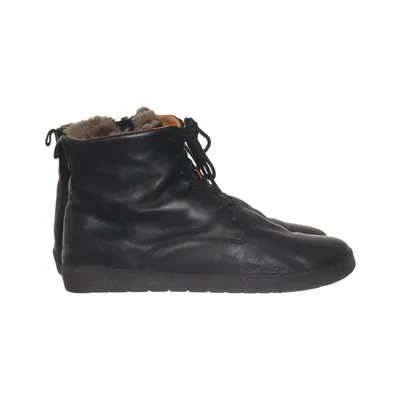 Laced boots (Quintic Winter) from Camper Leather