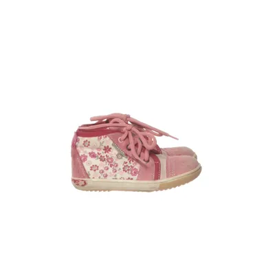Bottes à lacets (Rose) de Richter Cuir