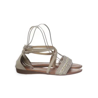 Sandaler (Beige, Vit, Silverfärgad) från Annie G.
