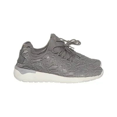 Trainers (Gray, White) from ASFVLT