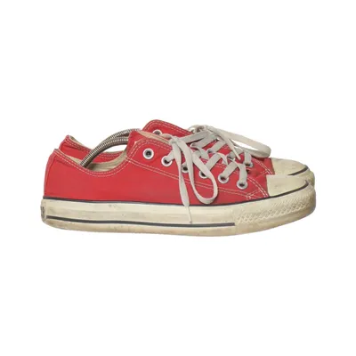 Canvas shoes (Chuck Taylor All Star) from Converse