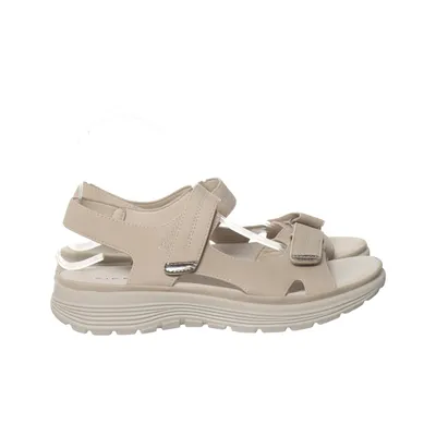 Sandals (Beige) from Siketu
