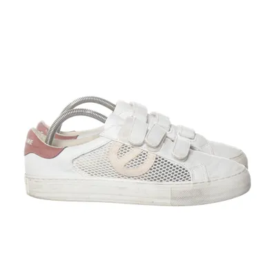 Sneakers (White) from No Name