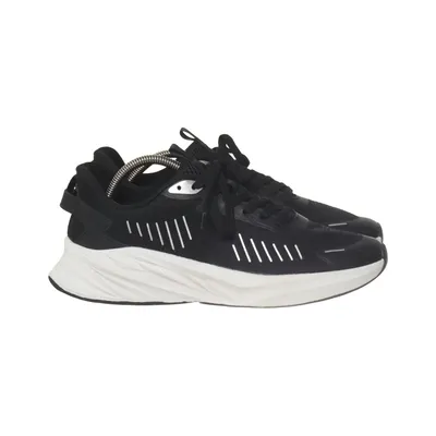 Baskets (Noir, Blanc) de Pier One