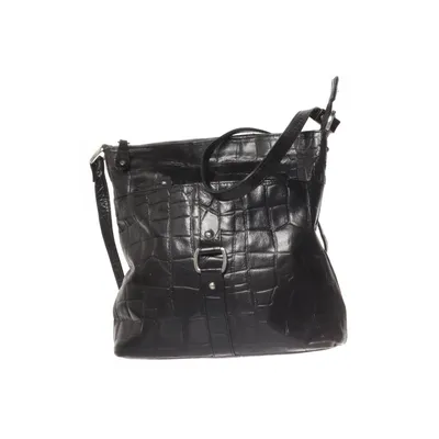 Axelremsväska (Svart) från The Monte