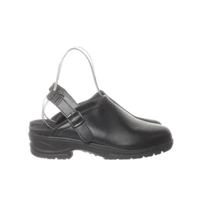 Walking shoes (Black) from Jobi