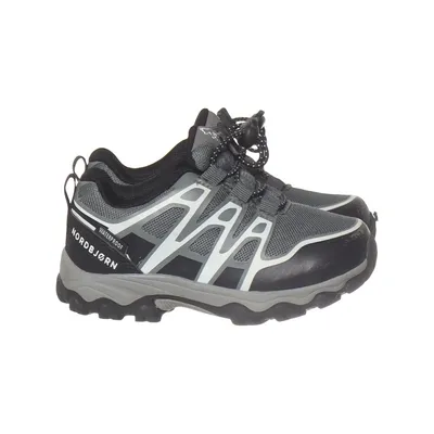 Hiking shoes (Black, Gray, White) from Nordbjørn