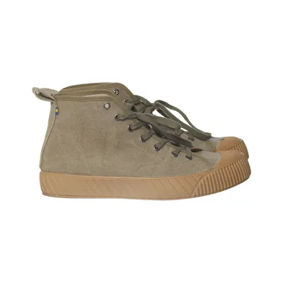 Laced boots (Green, Beige) from Kavat