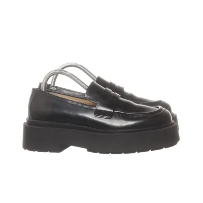 Loafers (Black)