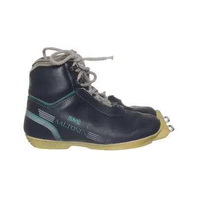 Cross-country ski boots (Sns) from Aaltonen
