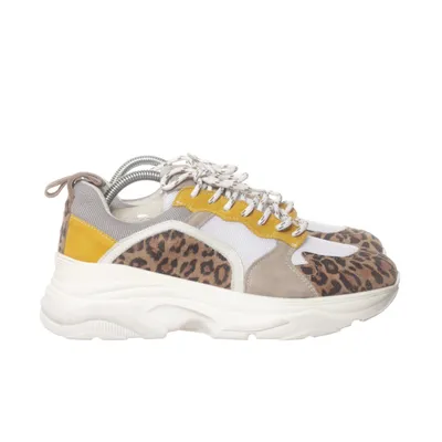 Sneakers (White, Brown, Multicolored) from Pavement Leather