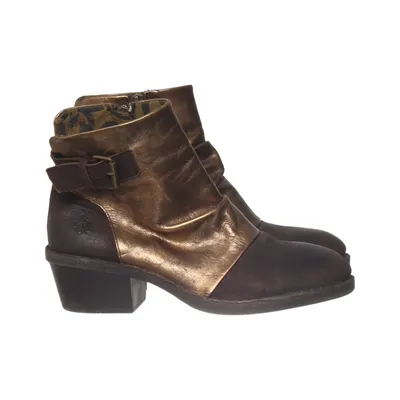 Boots (Braun, Gold) von Fly London