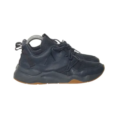 Baskets (Bleu) de Arkk